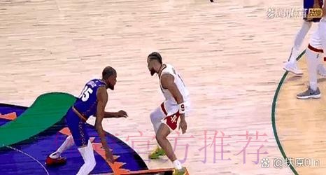 狄龙抱怨裁判吃到技术犯规,目前已累计14个技犯联盟最多 狄龙抱怨裁判吃到技术犯规,目前已累计14个技犯联盟最多